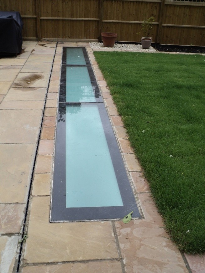 فتحات الاضاءة